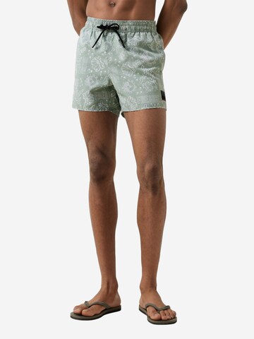 Bogner Fire + Ice Badeshorts 'Nelson' in Grün: Vorderseite