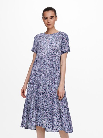 Robe d’été 'Abigail' ONLY en bleu : devant