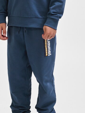 Effilé Pantalon 'TUKAS' Hummel en bleu