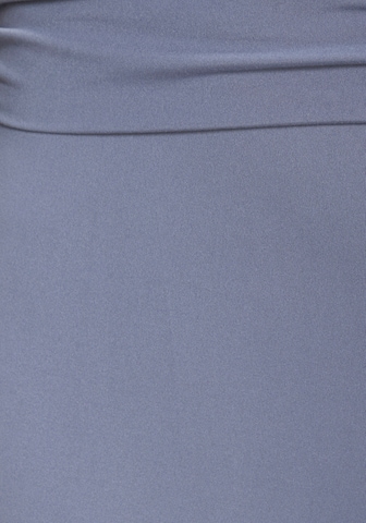 LASCANA Flared Hose in Blau