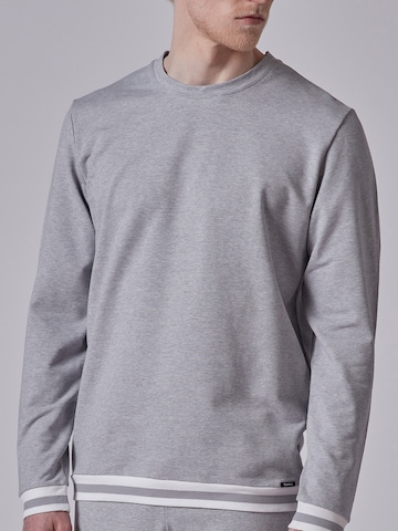 Skiny Sweatshirt in Grau: predná strana