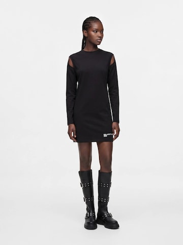 KARL LAGERFELD JEANS Kleid in Schwarz: Vorderseite