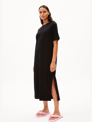 Robe ARMEDANGELS en noir