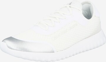 Calvin Klein Jeans Sneakers in White: front