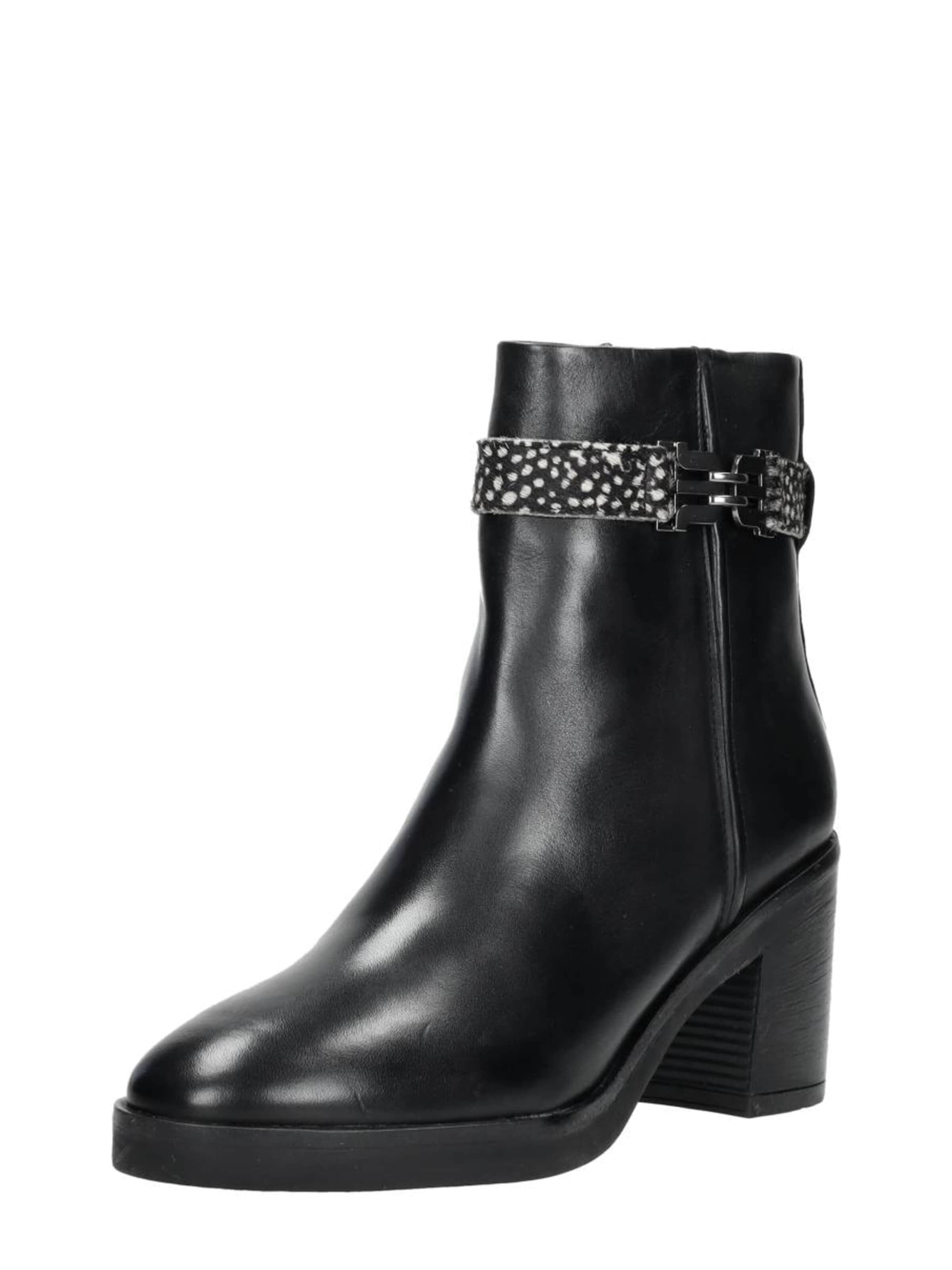 MARUTI Boots 'Vivien' in Black