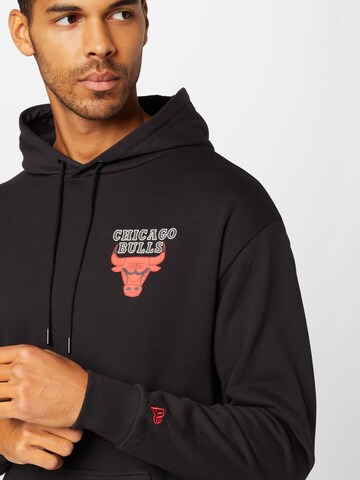 NEW ERA Sweatshirt 'Chicago Bulls' in Black