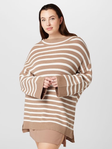 Fransa Curve Sweater in Beige: front
