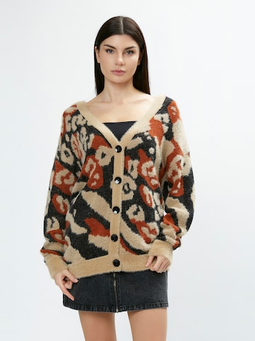 Cardigan Influencer en beige : devant