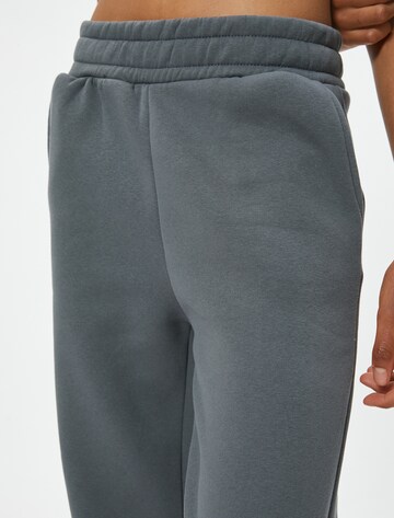 Koton Tapered Trousers in Grey
