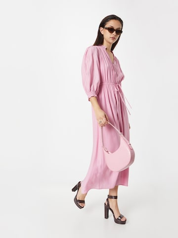 Robe-chemise 'Salmia' minus en rose