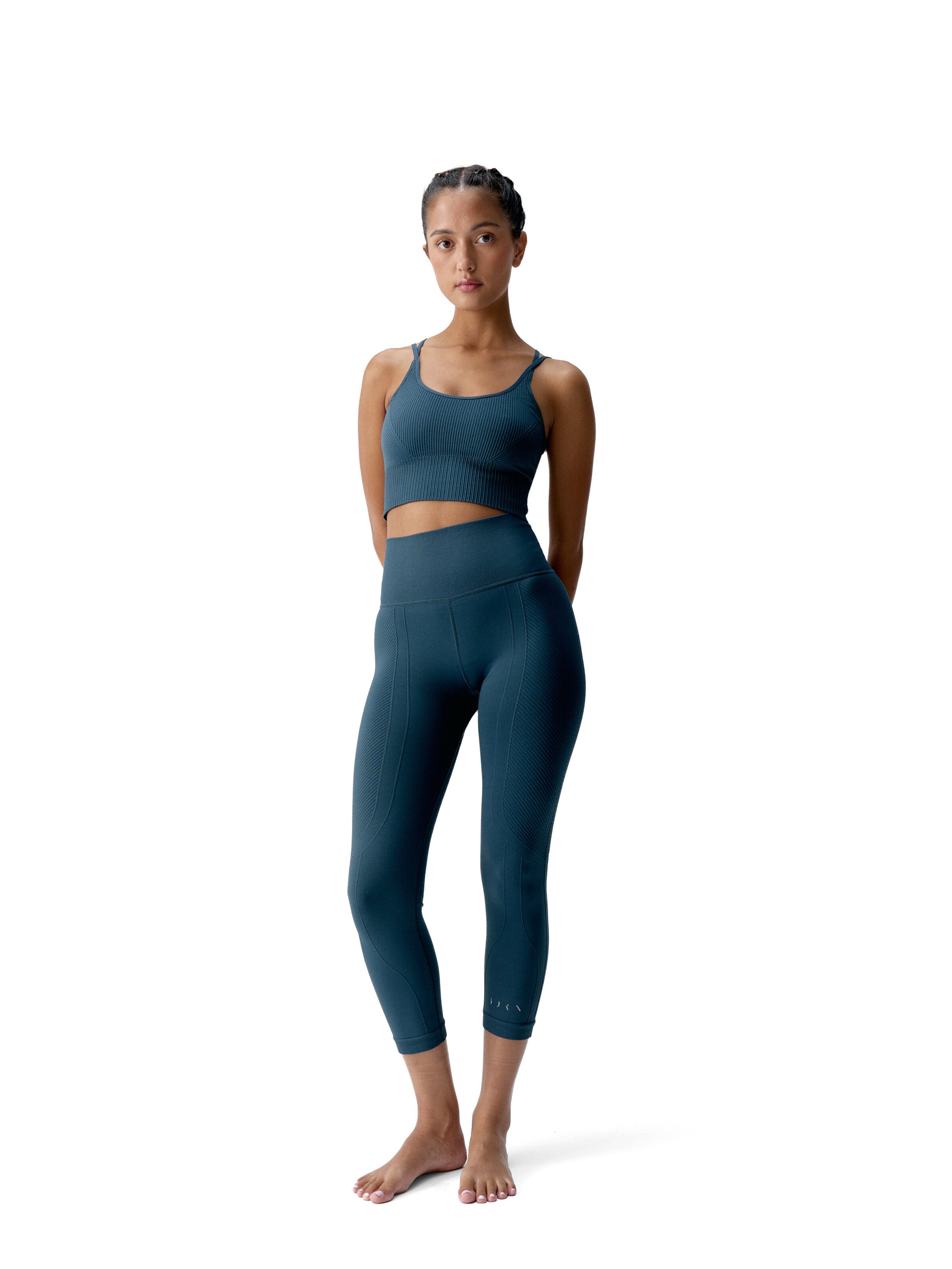Born Living Yoga Sporttop ' Devika ' in Grijs