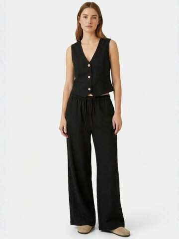 It's May Regular Trousers ' Luna ' in Black: front