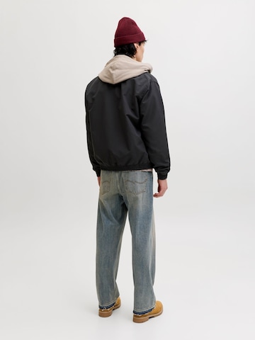 JACK & JONES Between-Season Jacket 'Cassis' in Black