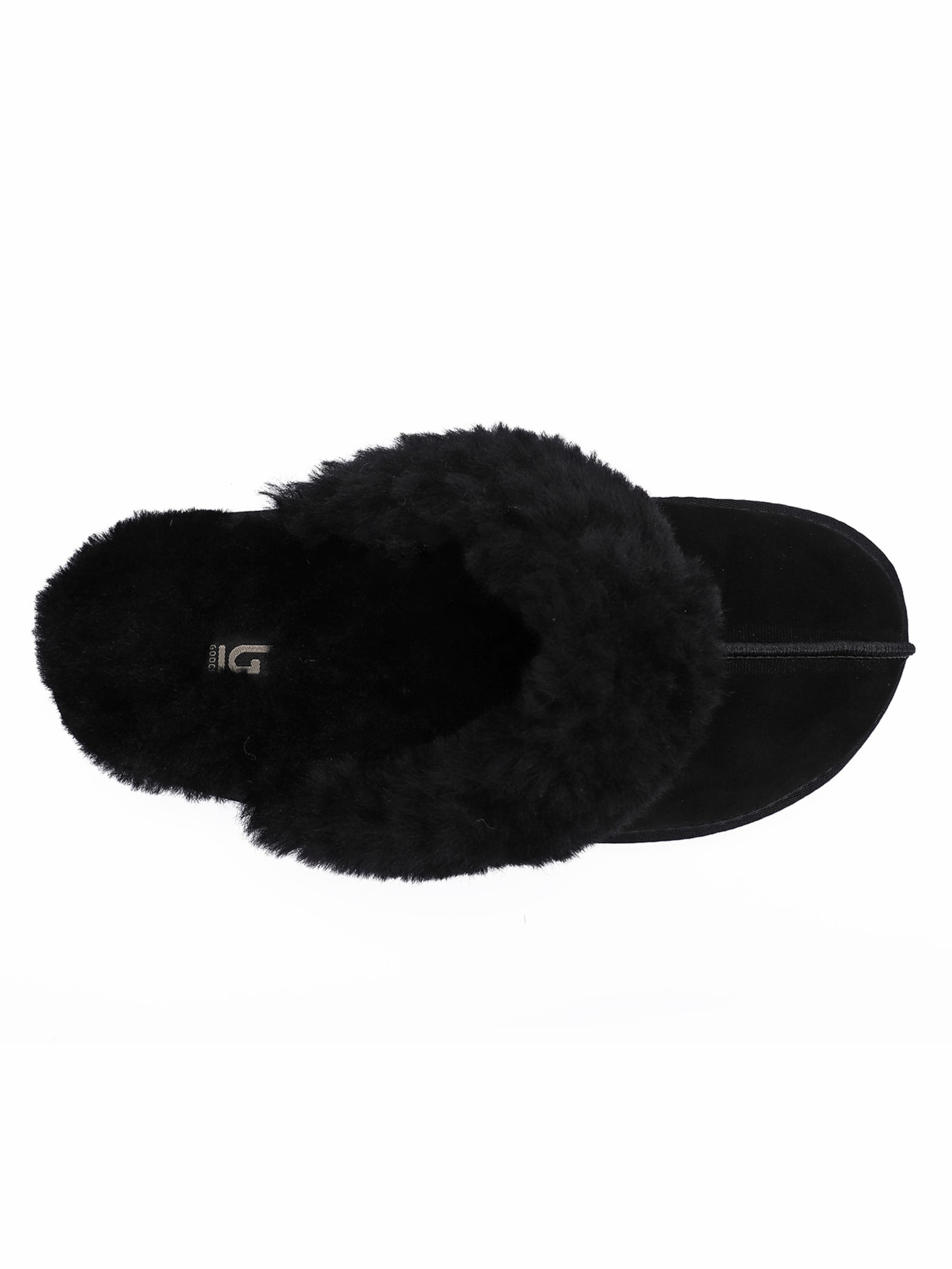 Gooce Домашни пантофи 'Emerson' в черно