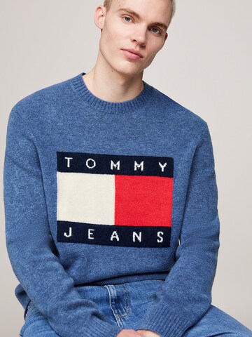 Pull-over 'Badge' Tommy Jeans en bleu