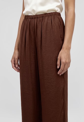 Vero Moda Petite Wide leg Broek 'VMAMAYA' in Bruin: voorkant