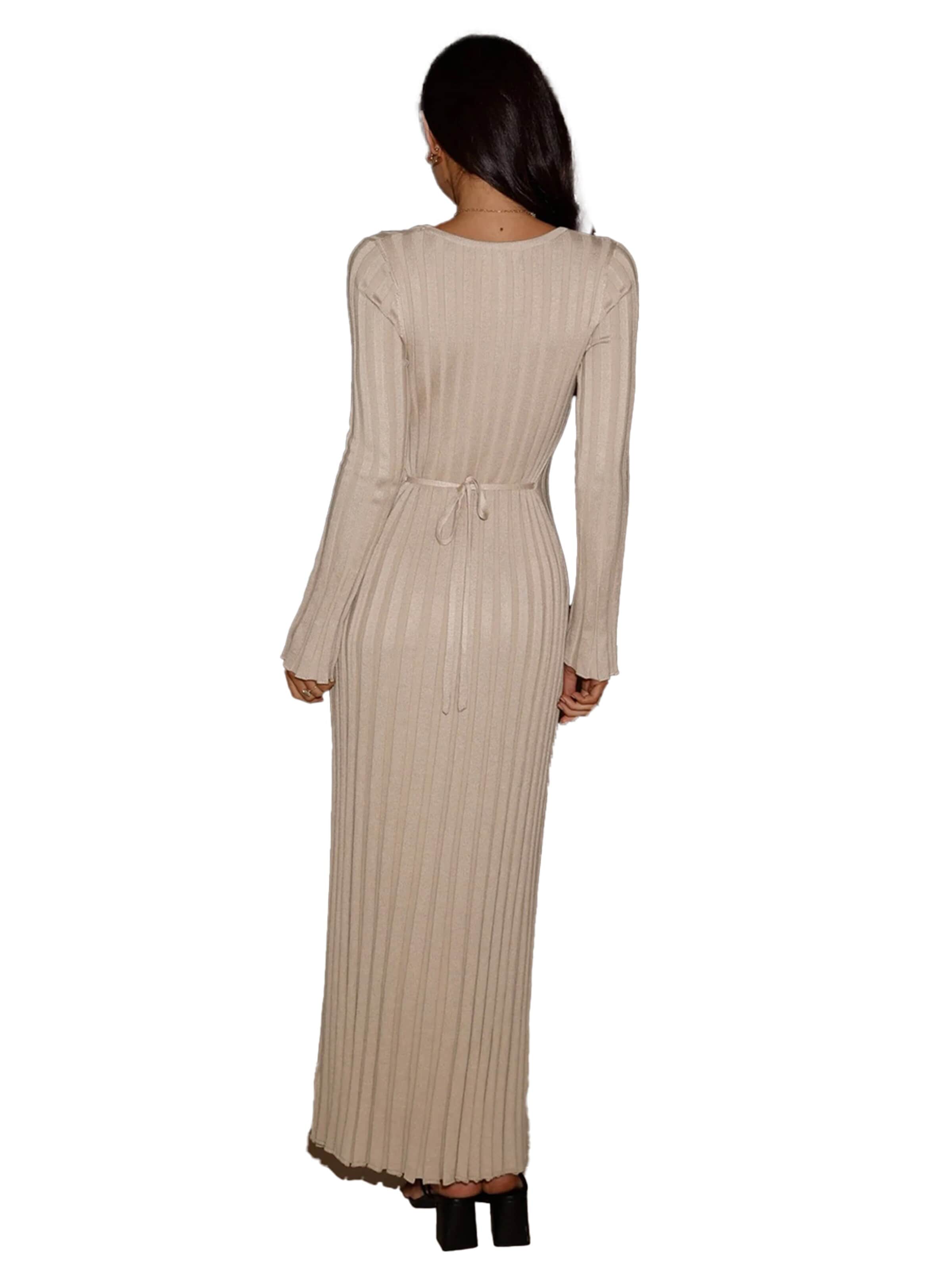KoJooin Knitted dress in Beige
