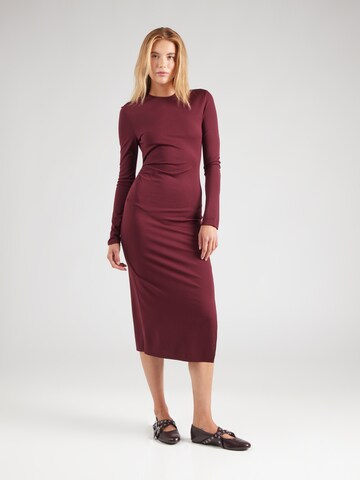 Robes en maille DKNY en rouge : devant