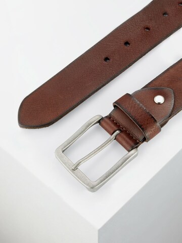 PADDOCKS Belt in Brown: front