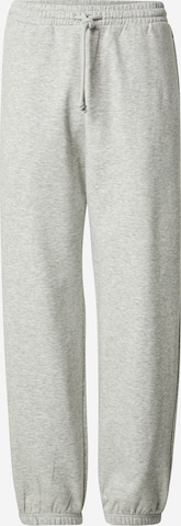 WEEKDAYTapered Hlače 'Classic' - siva boja: prednji dio