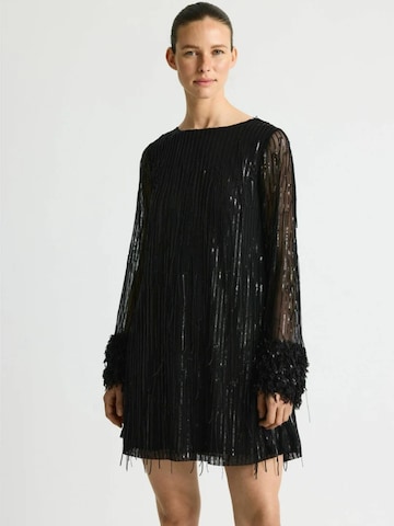 Résumé Šaty ' DeltaRS ' – černá: přední strana