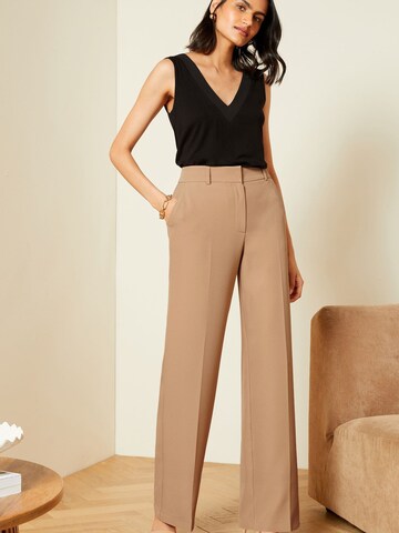 love & roses Regular Pressveckad byxa i beige