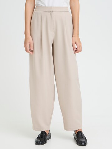 ICHI Baggy Pleat-Front Pants 'IHFAVA' in Grey: front