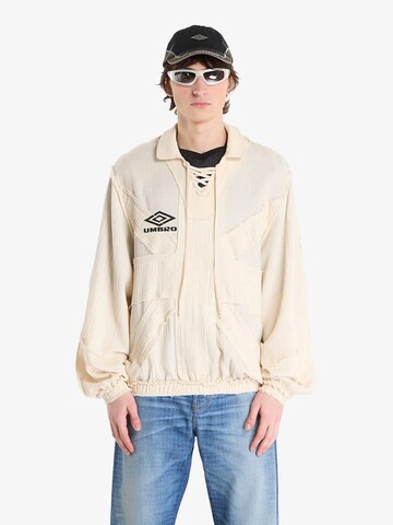 UMBRO Shirt 'Union Drill' in Beige: voorkant