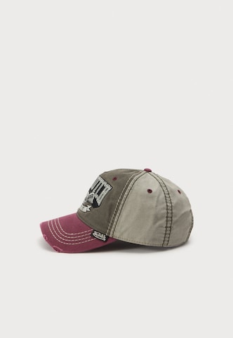 Von Dutch Cap in Green: front