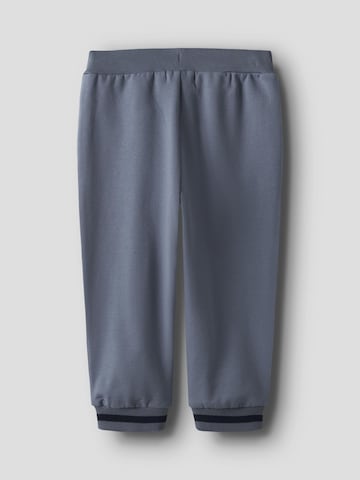 NAME IT - regular Pantalón en gris