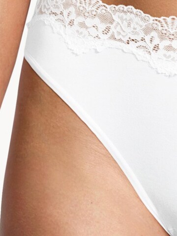 Nina von C. Slip 'Romance'‌‌‌‌‌ in Weiß