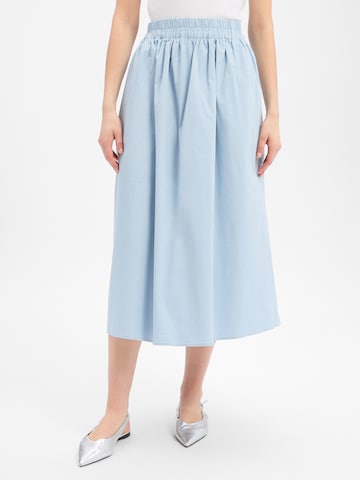 Marie Lund Rok in Blauw: voorkant