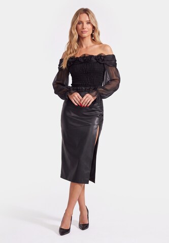 faina - Blusa en negro