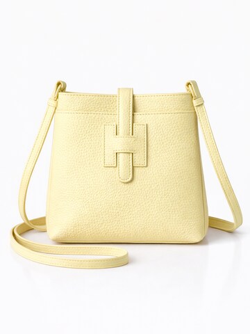 COLLEZIONE ALESSANDRO Crossbody Bag 'Holunder' in Yellow: front