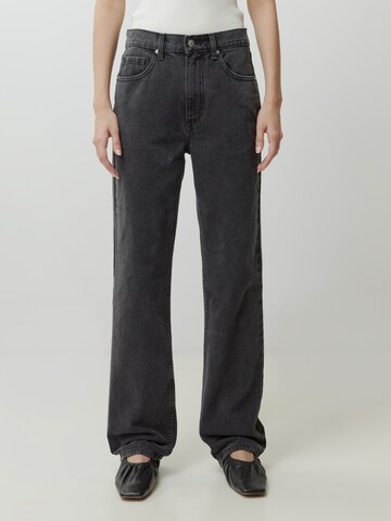 EDITED Regular Jeans 'Caro' i svart: framsida