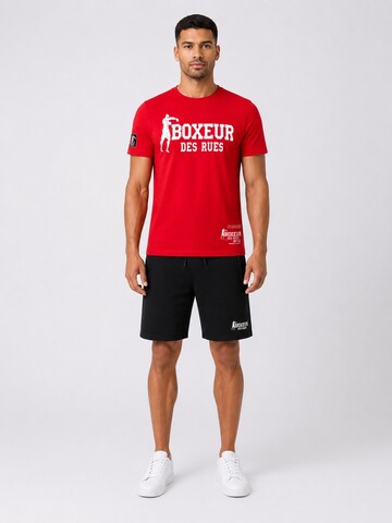 Boxeur des Rues Hausanzug 'Herren Set Boxeur des Rues: Baumwollshorts Schwarz + Slim-Fit T-Shirt Rot, Weißes Logo'‌‌‌‌‌‌‌‌‌‌ in Rot