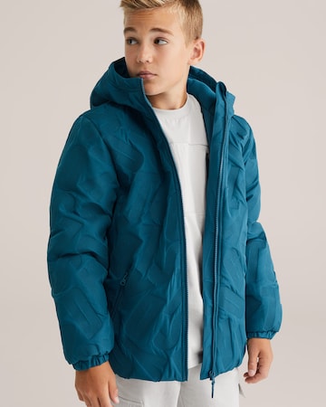 WE Fashion Přechodná bunda 'Jongens' – modrá: přední strana