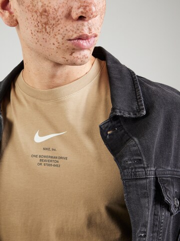 Nike Sportswear Shirt in Beige
