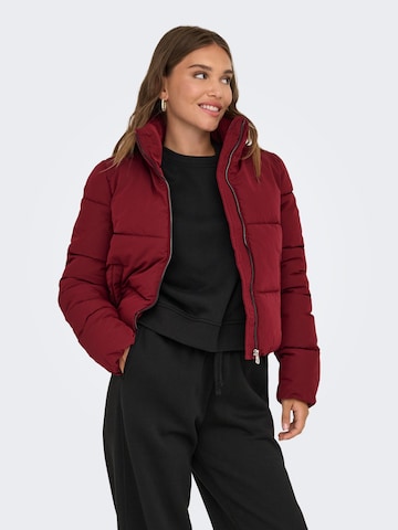 Veste d’hiver 'ONLDolly' ONLY en rouge : devant