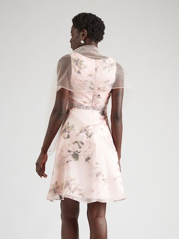 mascara - Vestido en rosa