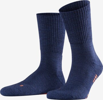 FALKE Athletic Socks in Blue: front