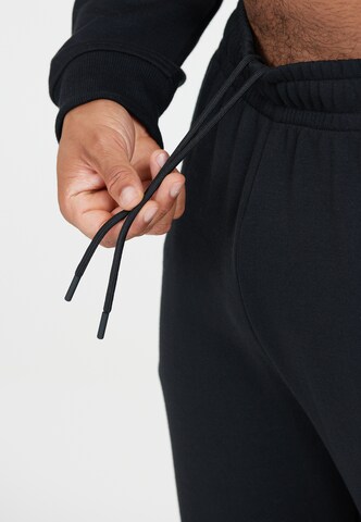 Virtus Regular Sweatpants 'Marten' in Schwarz