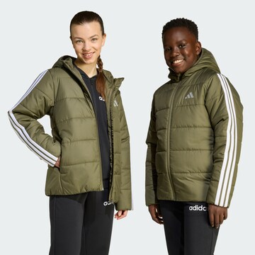 ADIDAS SPORTSWEAR Sportjacke 'Essentials' in Grün: Vorderseite