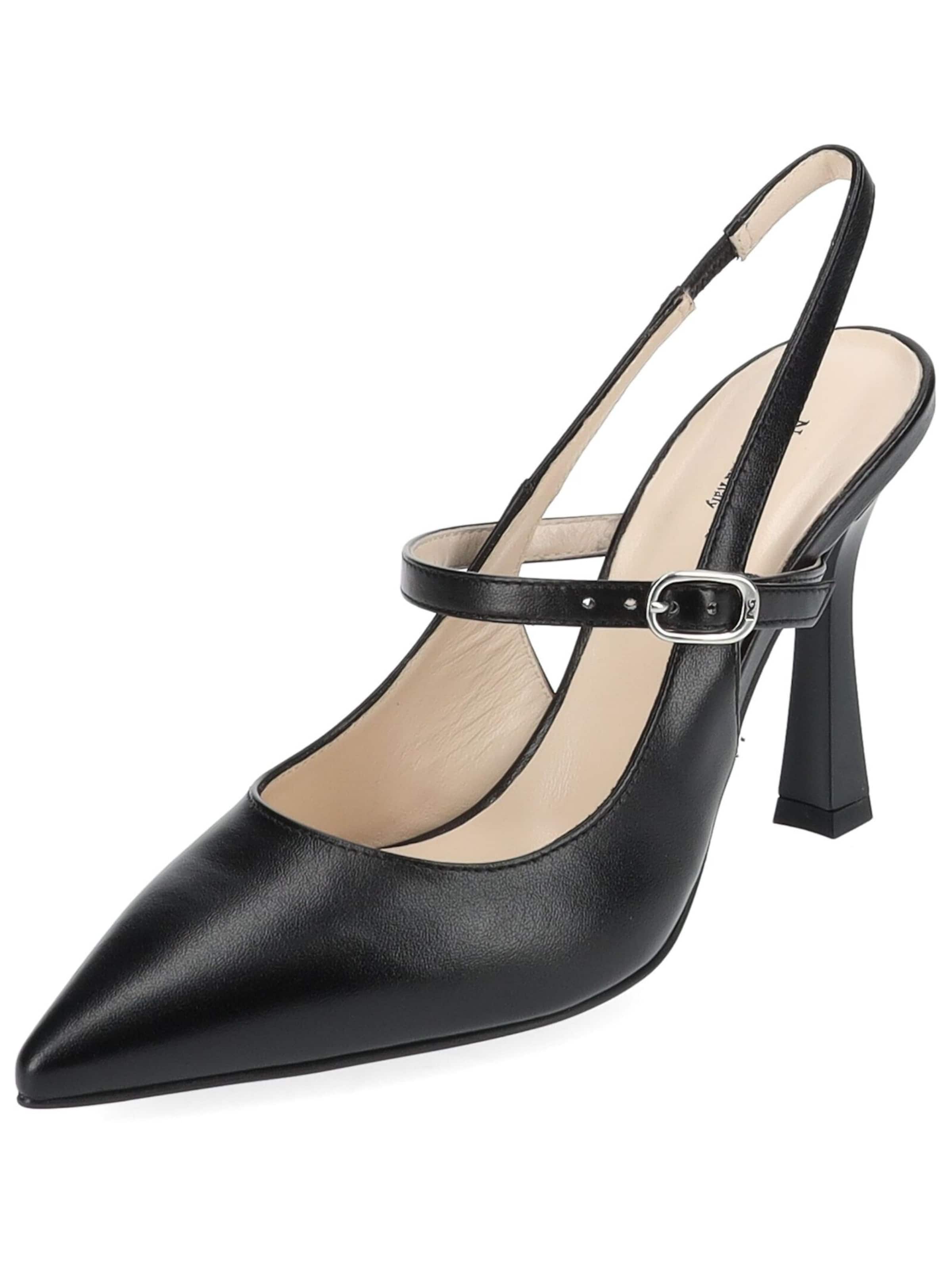Nero Giardini Pumps in Black: front