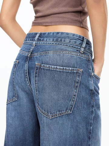 Pull&Bear Wide Leg Jeans in Blau