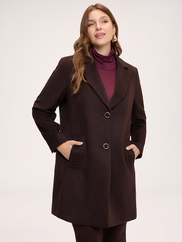 Cappotto di mezza stagione di Fiorella Rubino in marrone