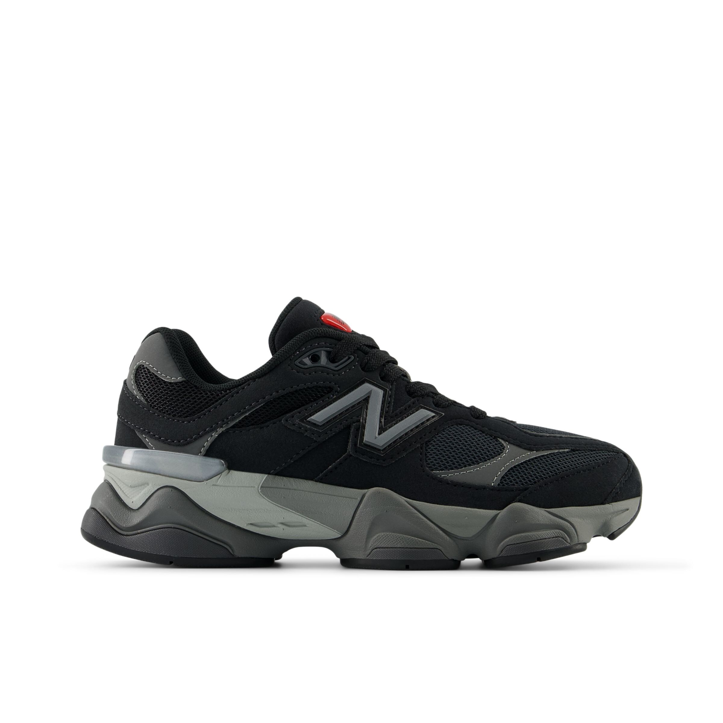 new balance Trainers '9060' in Black