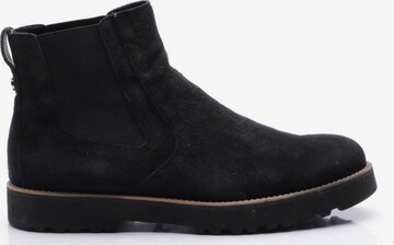 HOGAN Dress Boots in 36 in Black: front