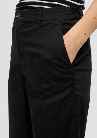 Wide Leg Pantalon à plis s.Oliver en noir
