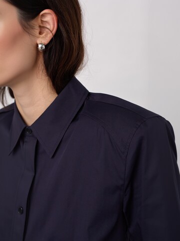 Maglietta ' SannaCC ' di co'couture in blu: lato